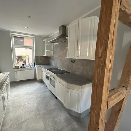 Zentrum - Gemeinschaftshaus & Garten アパート