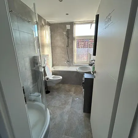 Zentrum - Gemeinschaftshaus & Garten