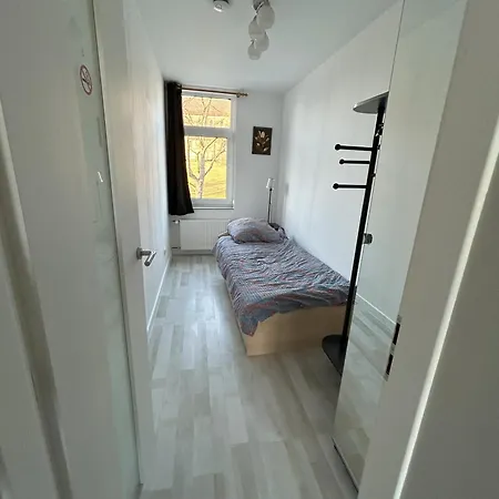 アパート Zentrum - Gemeinschaftshaus & Garten ヘルムシュテット