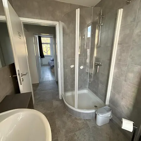 Zentrum - Gemeinschaftshaus & Garten