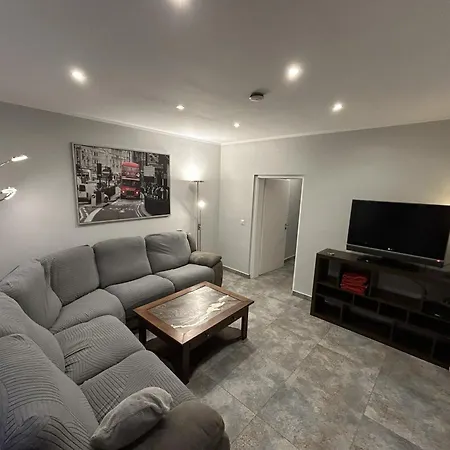 アパート Zentrum - Gemeinschaftshaus & Garten ヘルムシュテット