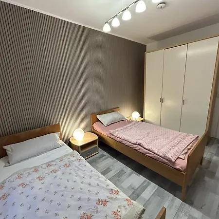 アパート Zentrum - Gemeinschaftshaus & Garten ヘルムシュテット